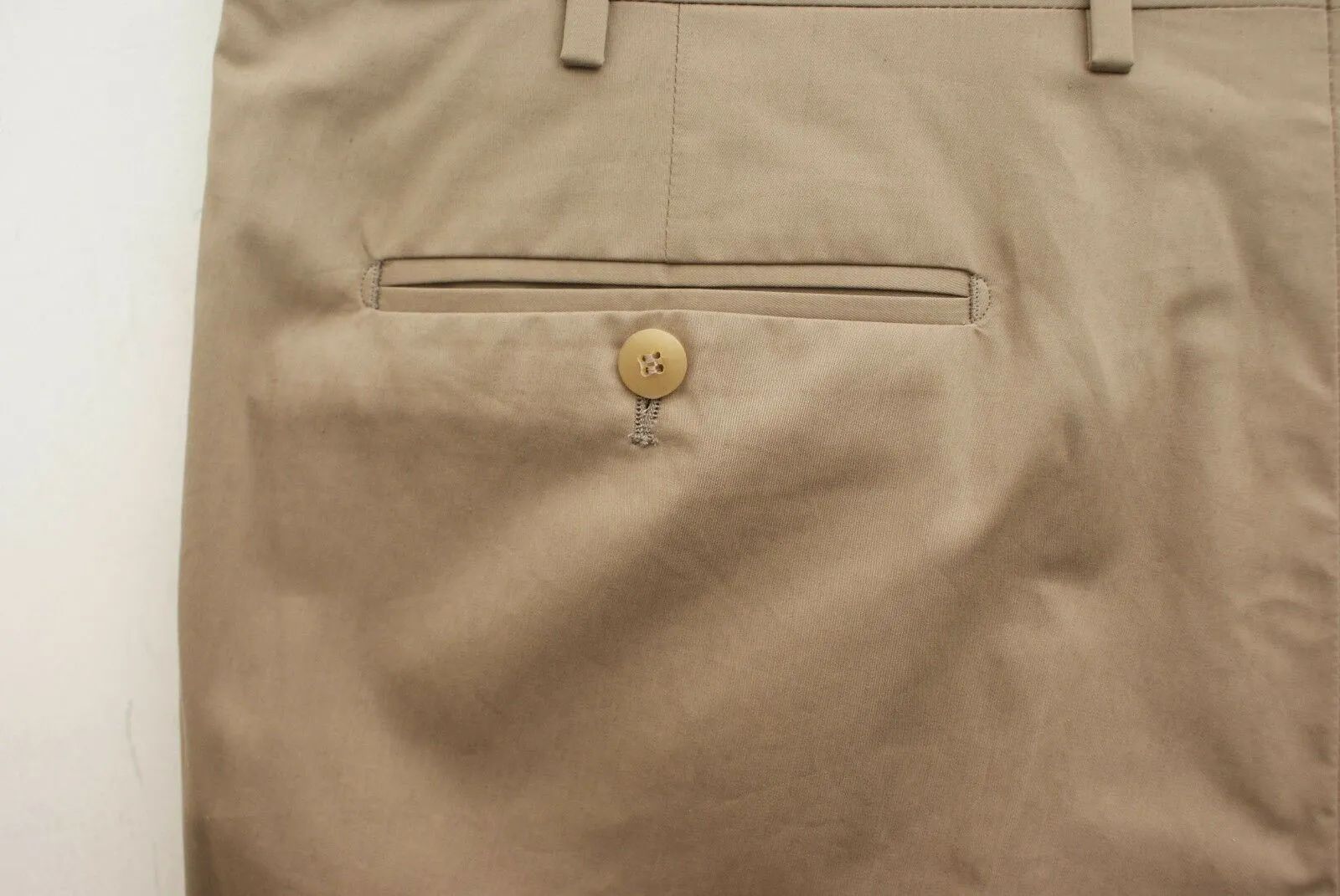 Beige Trousers Without Pleats