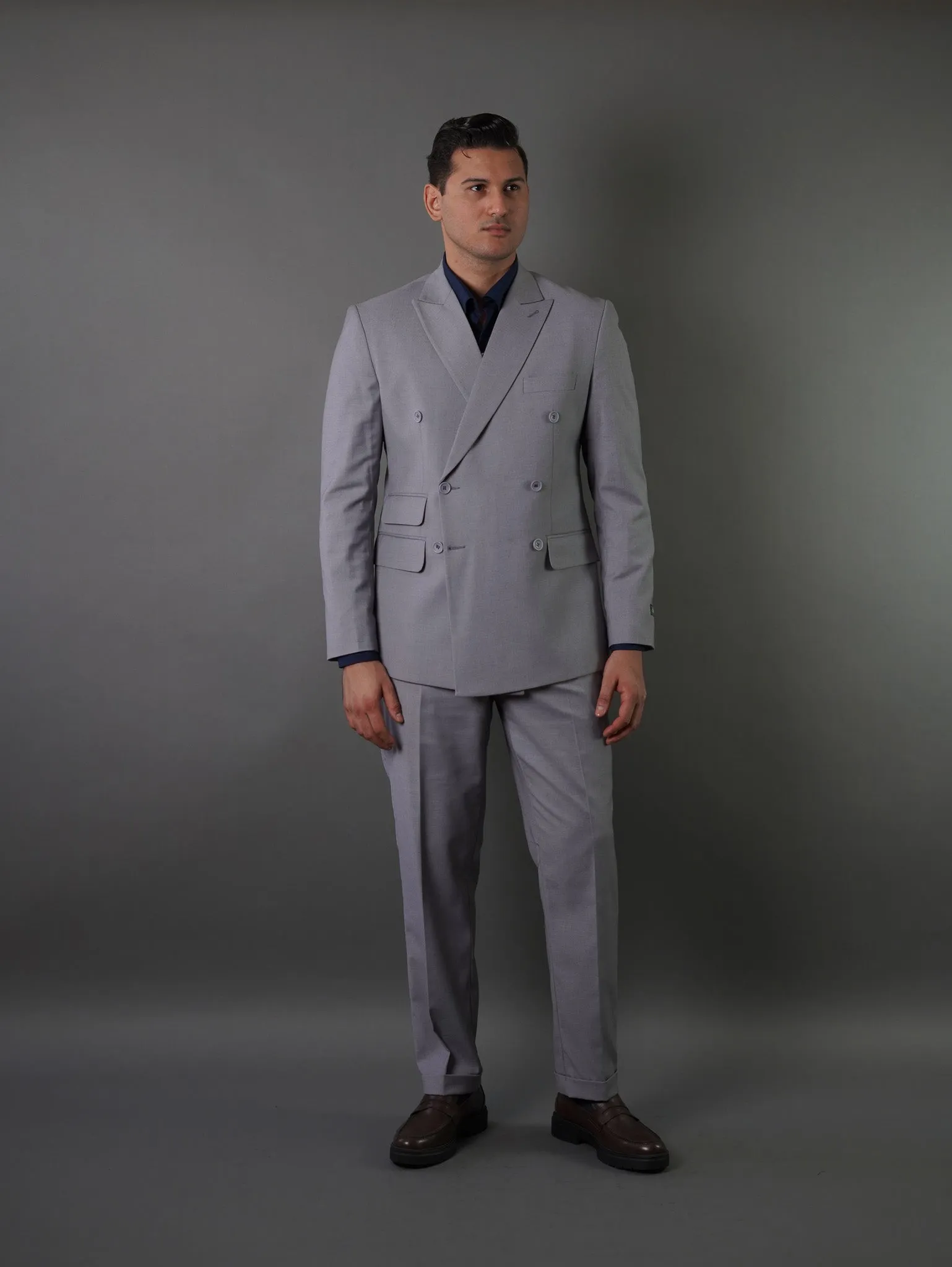 Double breasted suit -gray