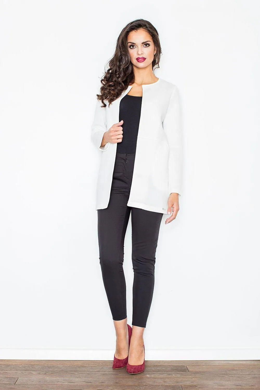 Elegant Longline Foam Jacket with Stylish Accents