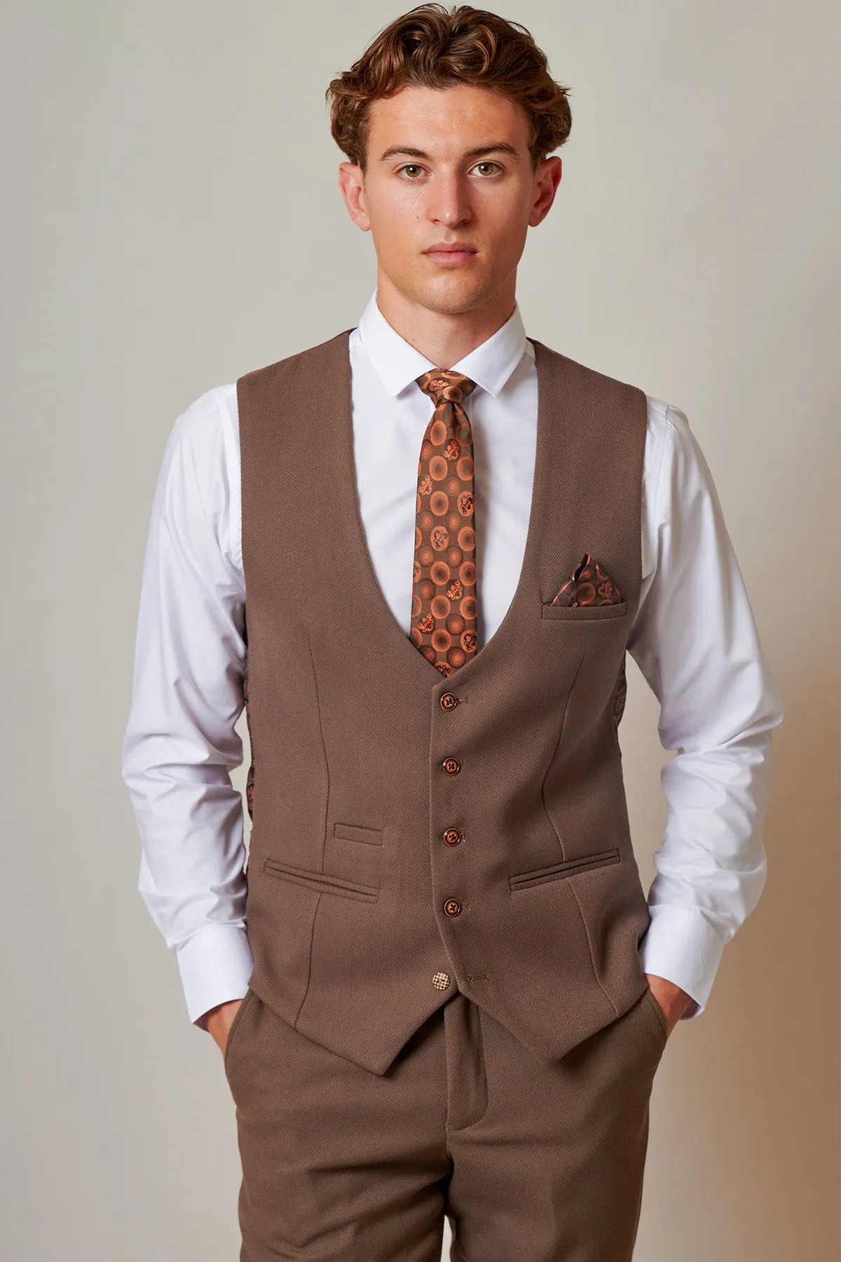 HM5 - Tan Tailored Three Piece Suit