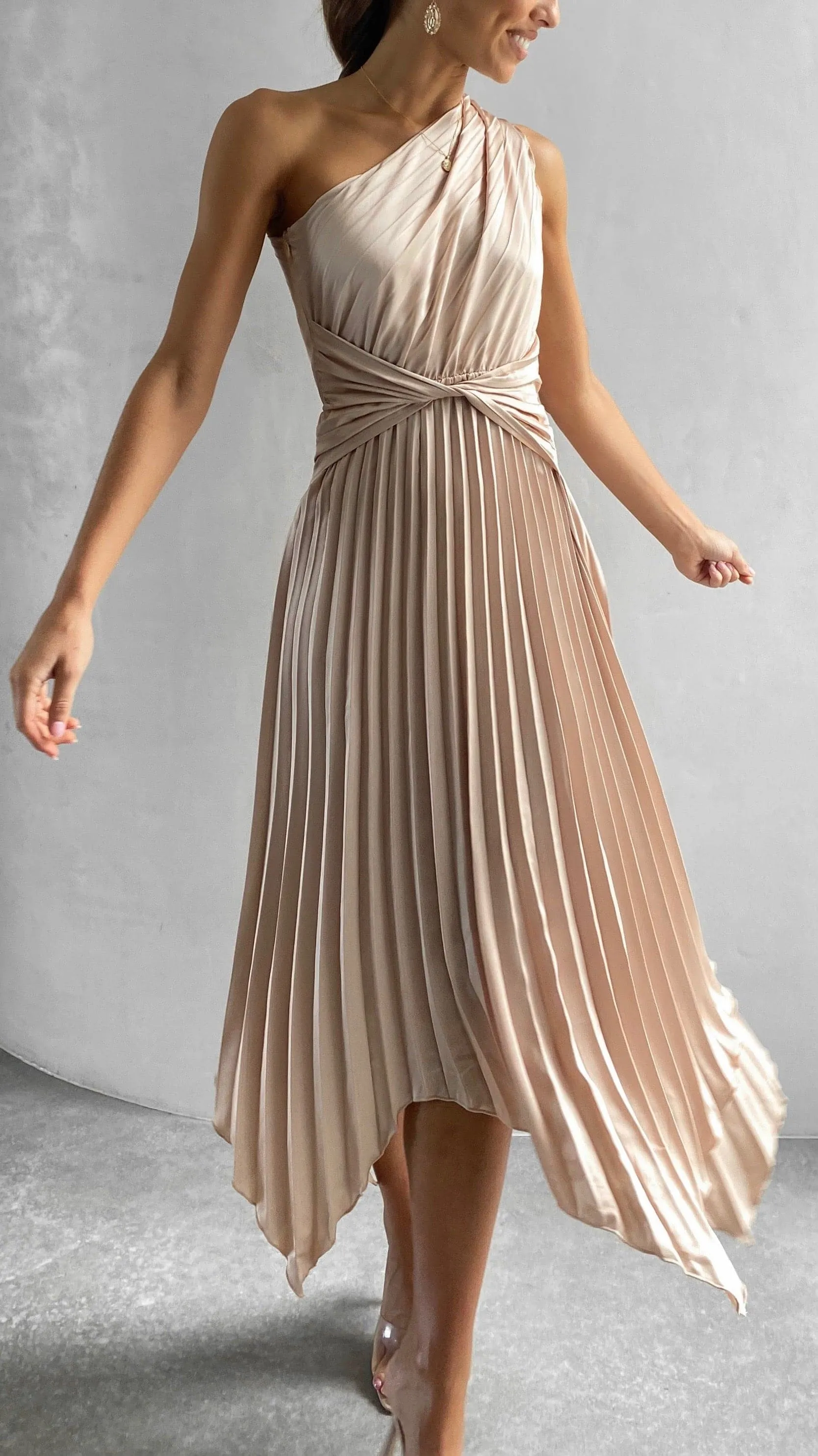 Isla - One Shoulder Midi Dress