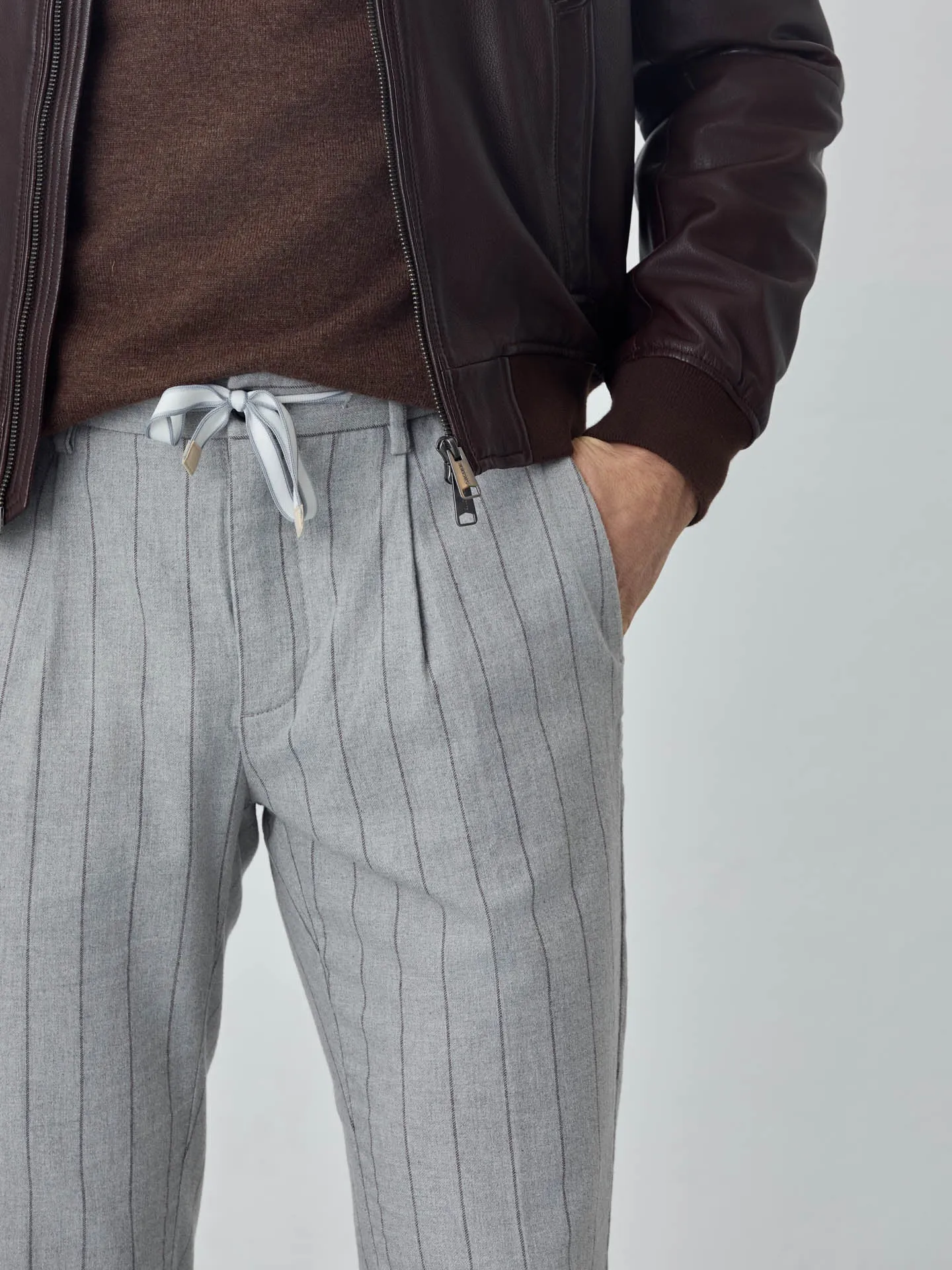 Jogger fit chalk stripes chino trousers