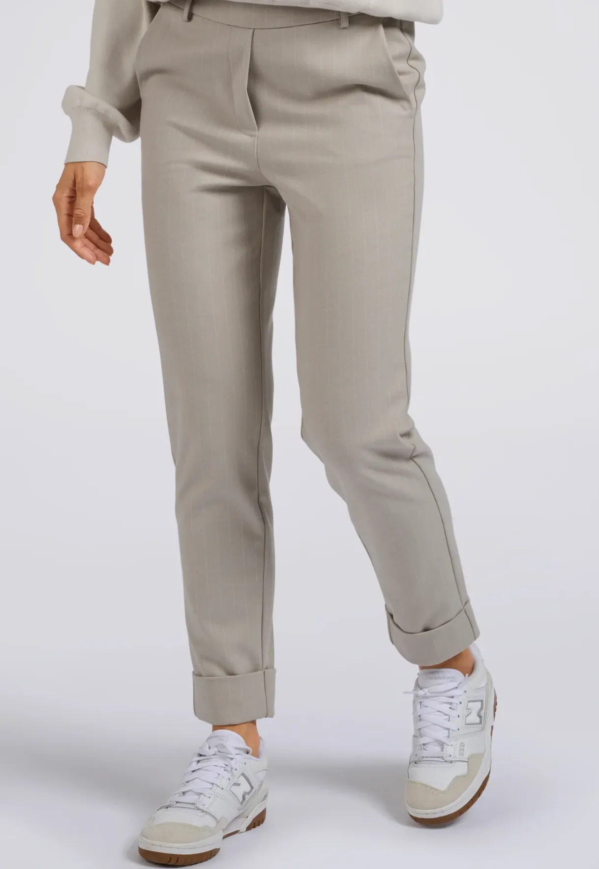 Pinstripe Trouser in Dove Grey Dessin