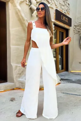 Sleeveless white summer suit