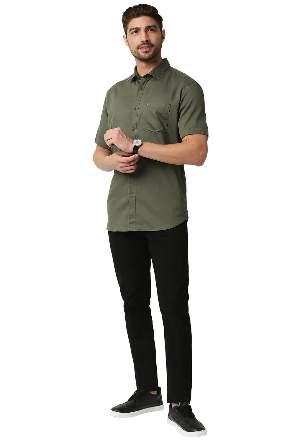 Slim Fit Herringbone Halfsleeves Shirt