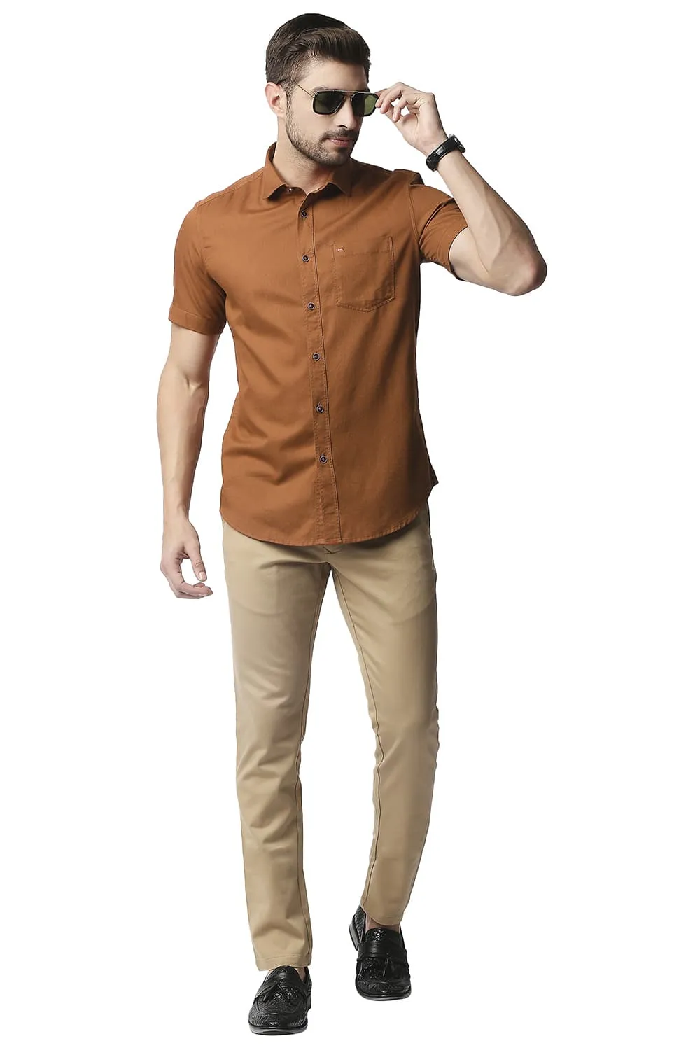 Slim Fit Herringbone Halfsleeves Shirt