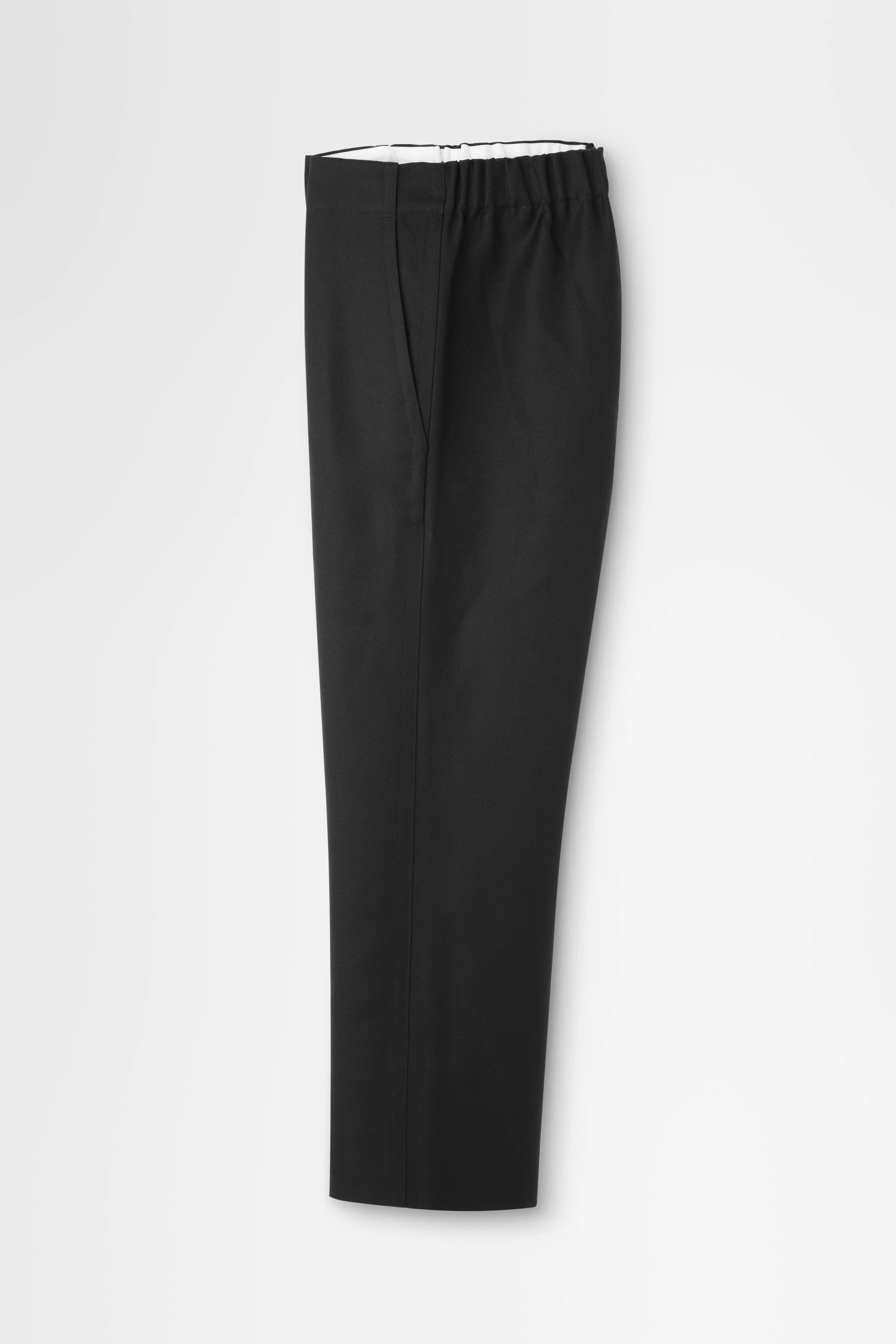 Wool Tricotine Tapered Trouser in Black